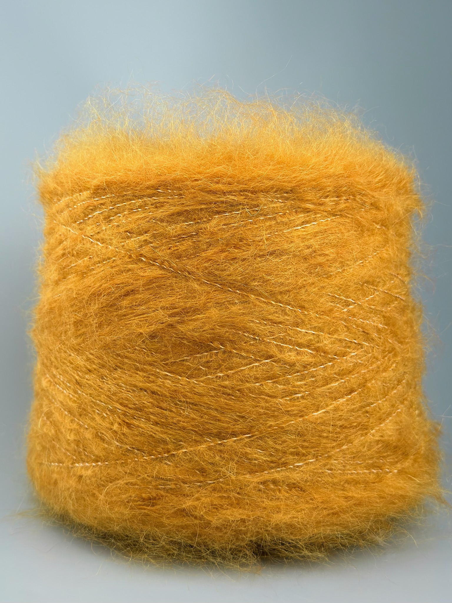 Big Mohair col. Gewürzgold – 50% Mohair 24% Merinowolle 18% Alpaka – ca. 280 m / 100 g | Zimpfer Wolle Selezione foto 2